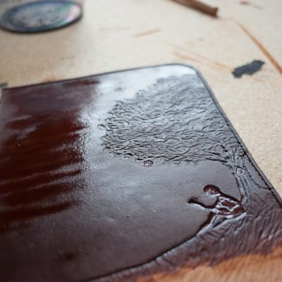 Tutorial – How I make the DIY Kindle leather case
