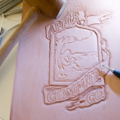 Tutorial: Carving the original Apple logo into leather