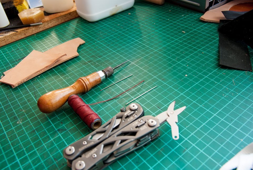 What is the best glue to use when working with leather?